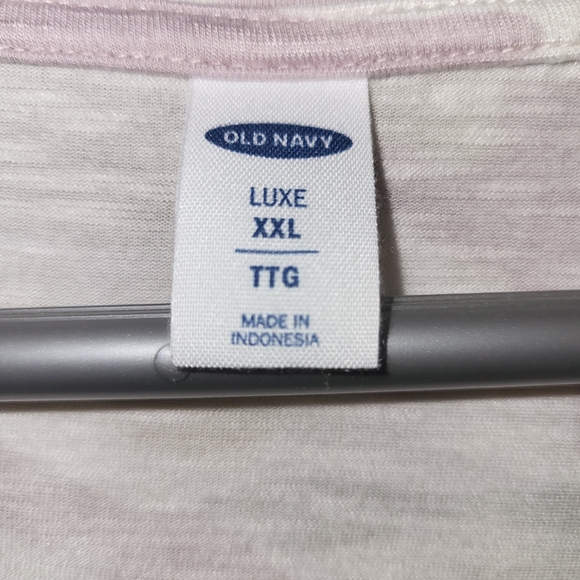 4 XXL Womens Tees - Picture 5 of 9